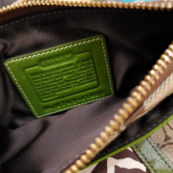 Coach Crossbody Bag - Picture 2 of 3